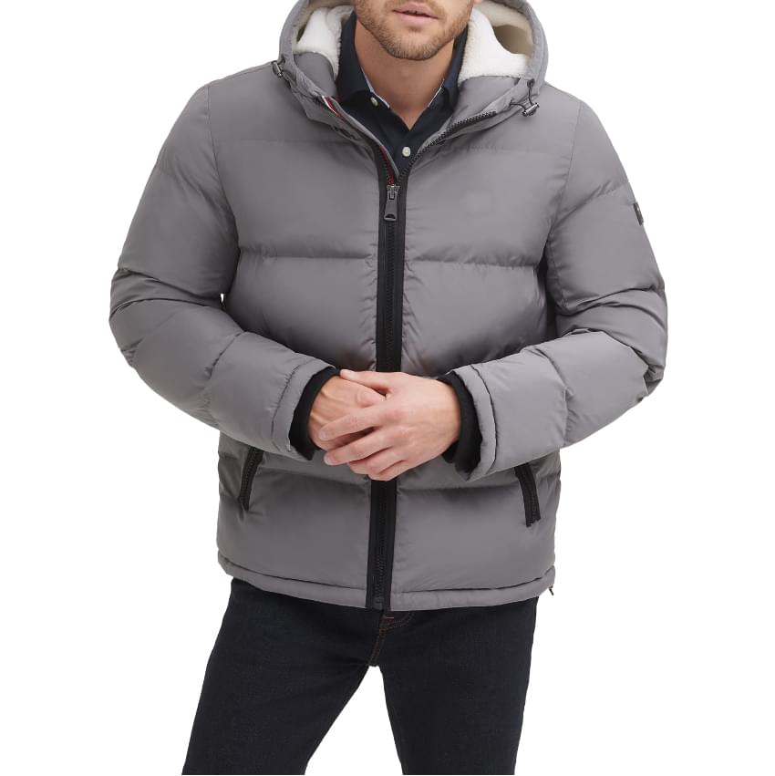 Custom Puffer Jackets Manufacturer | Warm & Lightweight Outerwear by Asons Impex